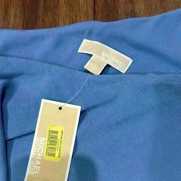 Michael Kors Blue off the shoulder dress size 6 - Picture 3 of 4